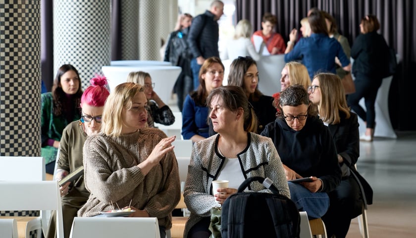 Uczestnicy konferencji "Inkluzywne miejsca pracy".