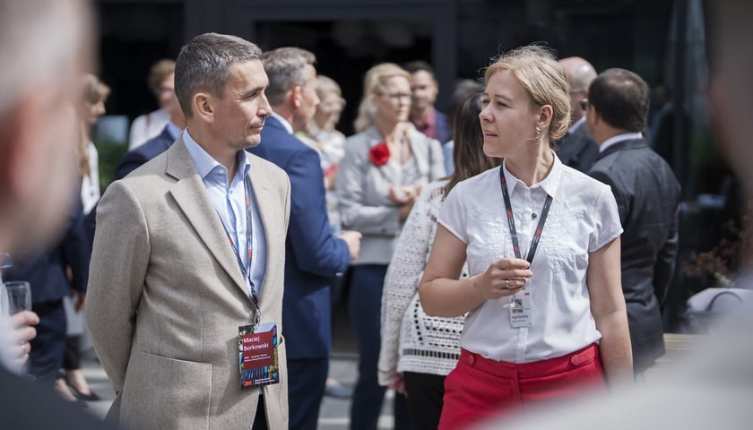 Uczestnicy obchodów 10-lecia 3M Global Service Center  we Wrocławiu.