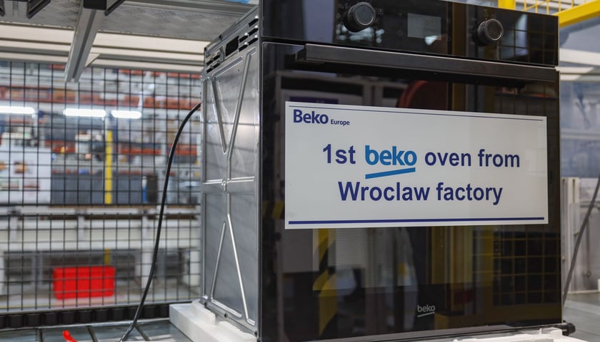 W czwartek 12 czerwca 2025 r. Beko Europe informuje, że rozpoczęto nową produkcję w zakładzie we Wrocławiu, po raz pierwszy wprowadzając markę Beko do piekarników produkowanych w Polsce.