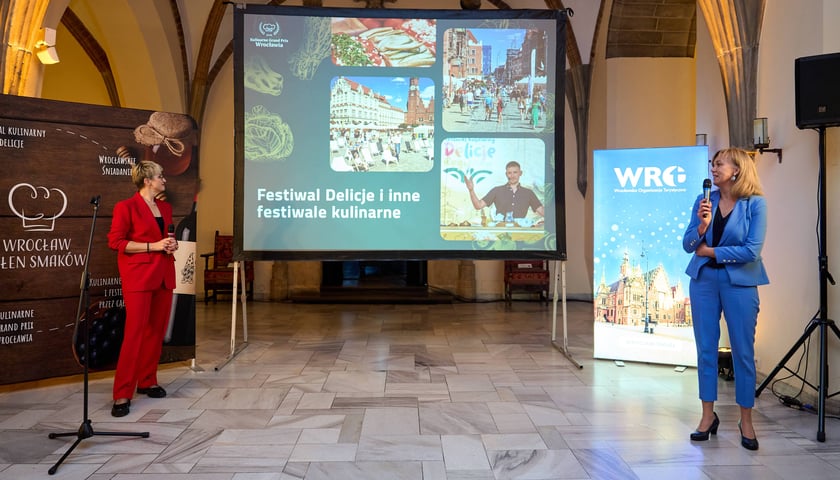 Kulinarne Grand Prix Wrocławia, gala w Sali Wielkiej Starego Ratusza, Wrocław, 22 października 2025. Na zdjęciu Katarzyna Szymczak-Pomianowska oraz Małgorzata Golak