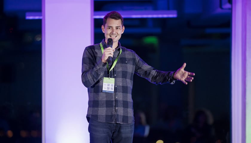 Maciej Szott, założyciel Luxon LED