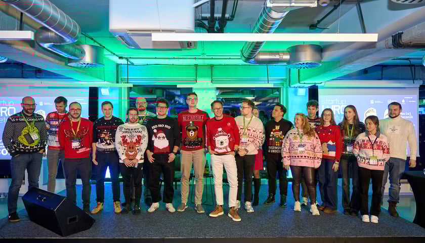 Uczestnicy 12. edycji Startup WRO Meetup.