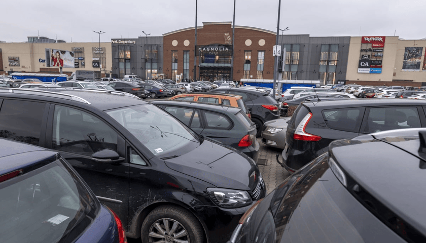 Niedziele handlowe 2026. Sprawdź, kiedy sklepy będą otwarte