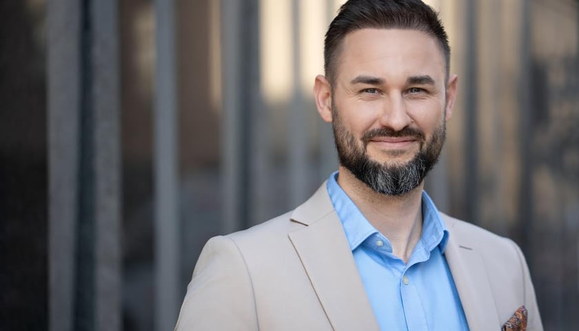 Jakub Kurek, dyrektor Działu Powierzchni Przemysłowych i Magazynowych, Newmark Polska