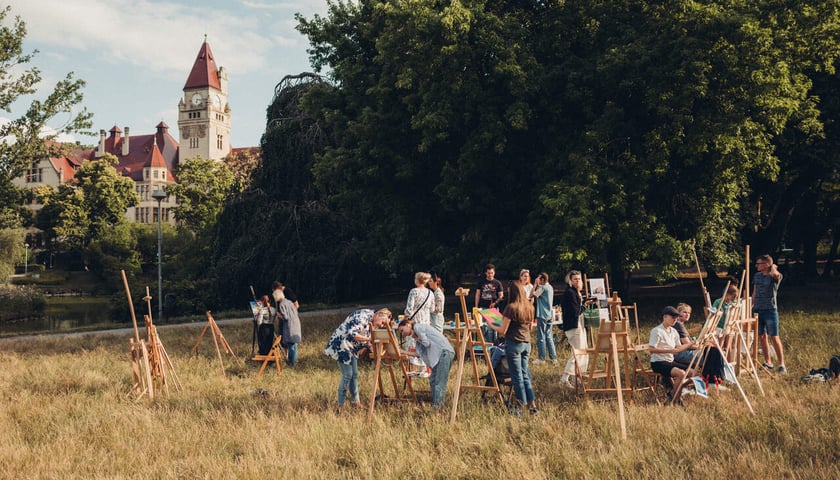 Powiększ obraz: <p>Mikrogranty, poprzednie edycje</p>