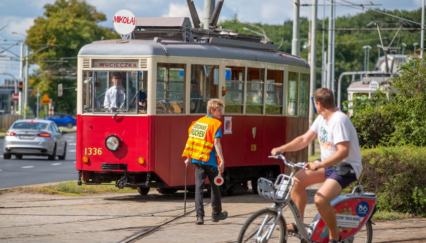 Powiększ obraz: <p>Dzień Otwarty w zajezdni Popowice, zdjęcie archiwalne</p>