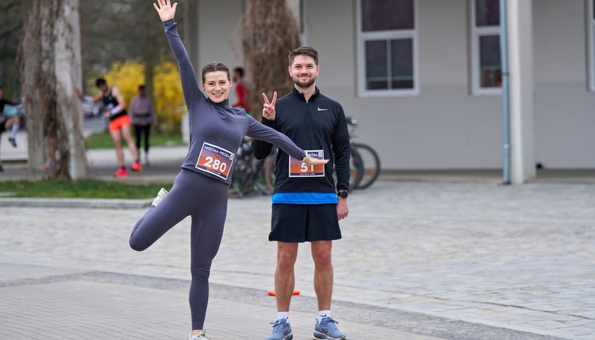 Powiększ obraz: Rozgrzewka, trening i bieg kontrolny przed p&oacute;łmaratonem. Wrocław, 12.04.2026