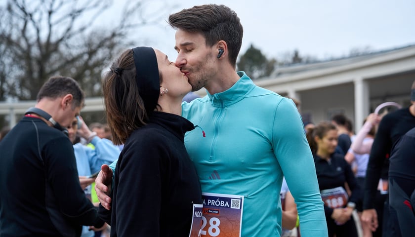 Powiększ obraz: Rozgrzewka, trening i bieg kontrolny przed p&oacute;łmaratonem. Wrocław, 12.04.2026