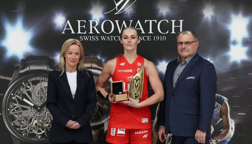 Powiększ obraz: W styczniu 2026 Wrocławianki pokonały w finale Pucharu Polski Eneę Gorzów Wielkopolski 87:68. Wywalczyły to trofeum po raz pierwszy w historii.
