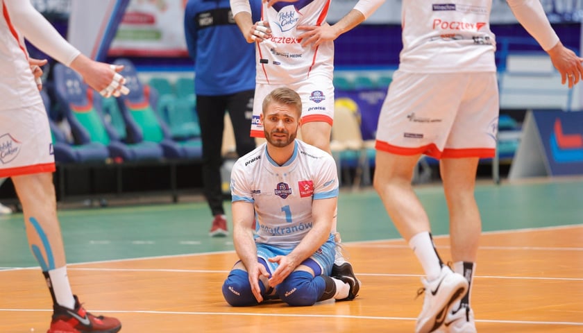 Powiększ obraz: Zawodnicy Gwardii zakończyli sezon na 6. miejscu w lidze