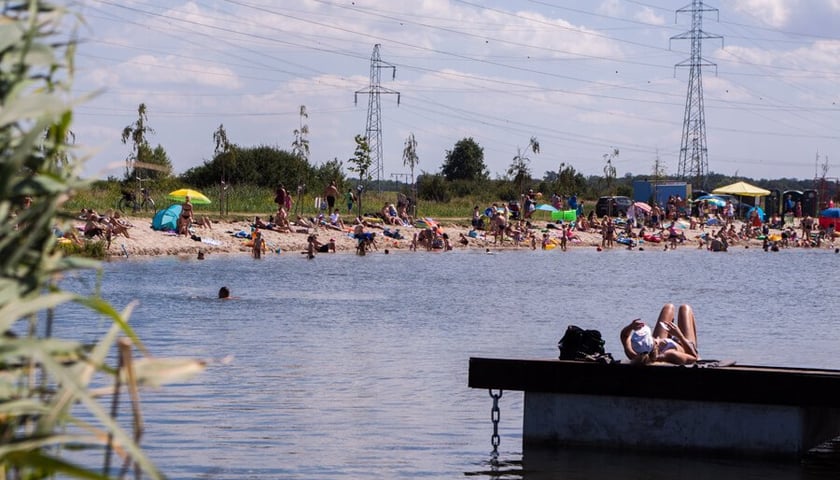 Powiększ obraz: Błękitna Laguna w Siechnicach