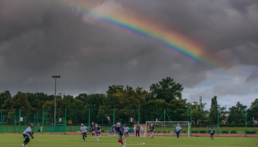 Powiększ obraz: <p>Mecz w lacrosse</p>