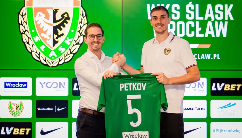 Powiększ obraz: Aleks Petkov nowym piłkarzem Śląska Wrocław