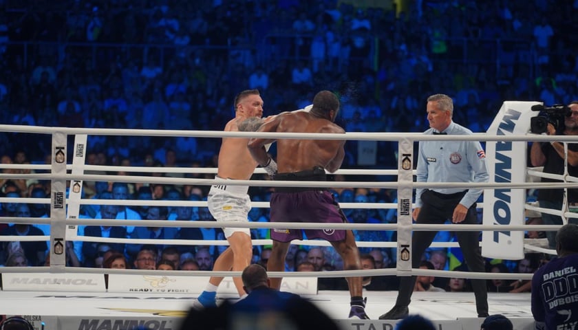 Oleksandr Usyk pokonał Daniela Dubois!