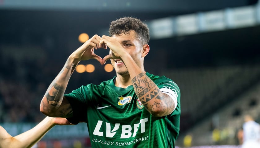 Powiększ obraz: Erik Exposito poprowadził Śląsk Wrocław do serii pięciu zwycięstw z rzędu