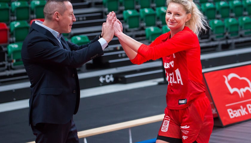 Powiększ obraz: <p>Zawodniczki 1KS Ślęza Wrocław&nbsp;</p>