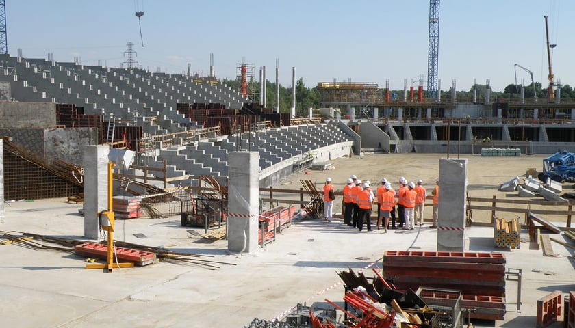 Budowa Tarczyński Areny we Wrocławiu w latach 2009-2011