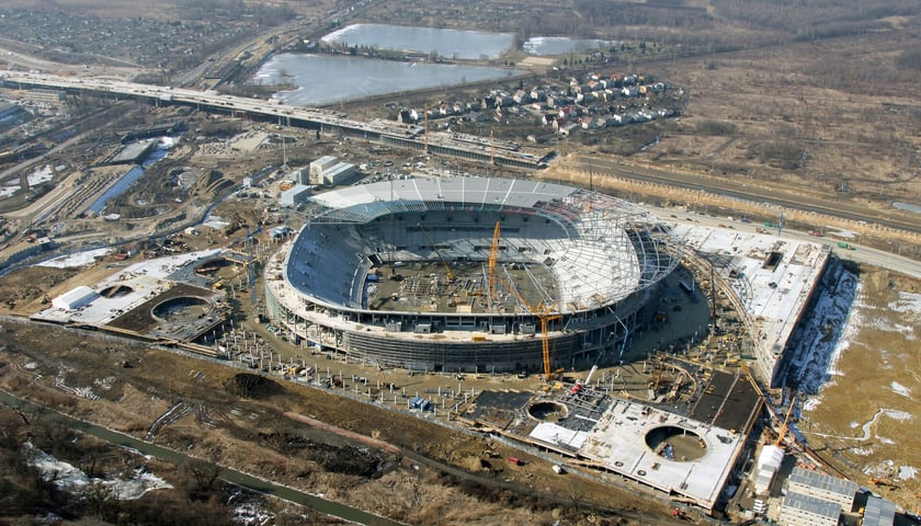 Budowa Tarczyński Areny we Wrocławiu w latach 2009-2011