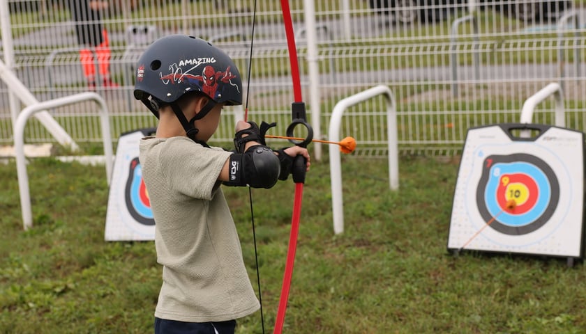 Powiększ obraz: Spartan Skate na torze wrotkarskim przy ul. Jaksonowickiej. Wrocław, 13.09.2025