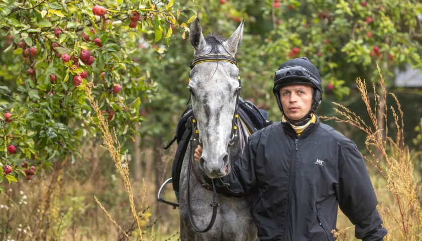 Paweł Pałczyński i Jadmir przygotowujący się do Crystal Cup