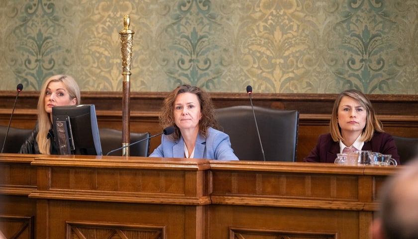 Powiększ obraz: XI sesja Rady Miejskiej Wrocławia