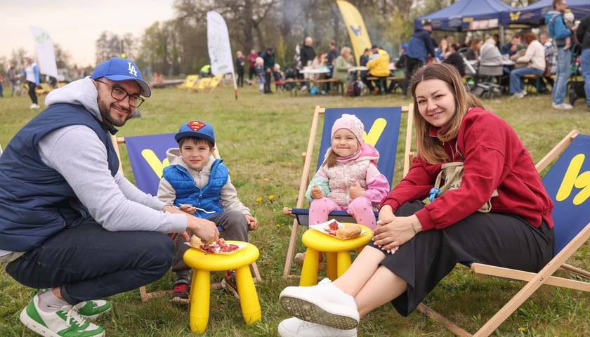 Piknik WROśnij we WROcław w powstającym parku przy ul. Rdestowej
