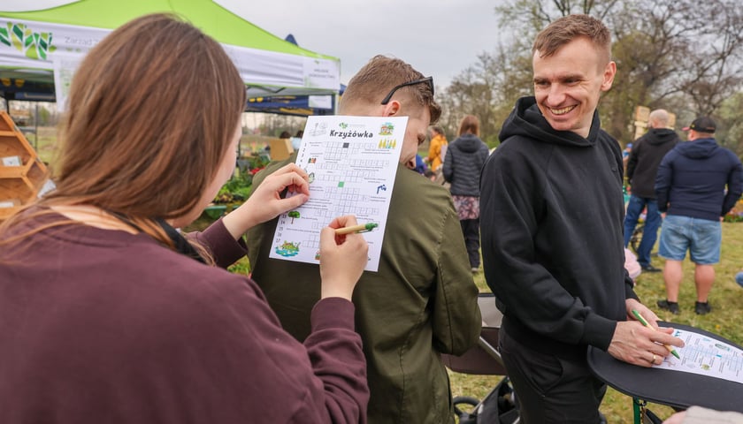 Piknik WROśnij we WROcław w powstającym parku przy ul. Rdestowej