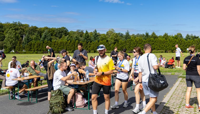 Forever Run. Charytatywny bieg w Lesie Osobowickim i piknik&nbsp; dla zwierzak&oacute;w ze schroniska przy Ślazowej. Wrocław, 30.08.2026