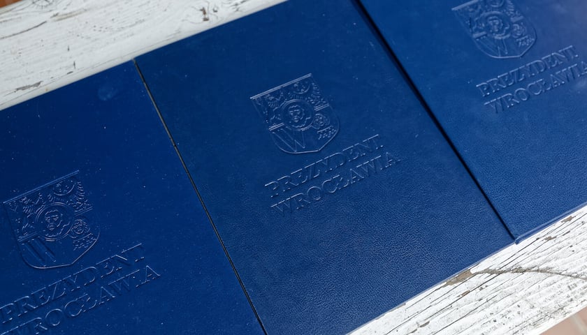Uroczystość wręczenia odznaczeń &bdquo;Wrocławskie Serce dla Zwierząt&rdquo; na Partynicach&nbsp;