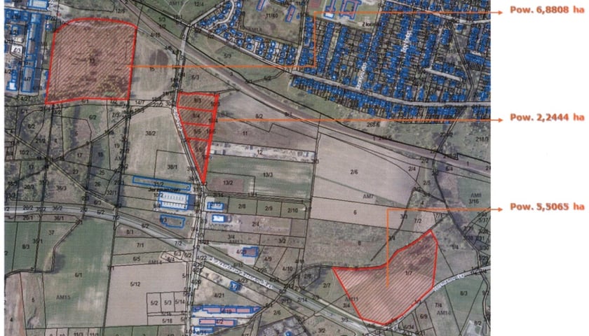 Powiększ obraz: Mapa z zaznaczonymi działkami na wrocławskich Złotnikach i Jerzmanowie