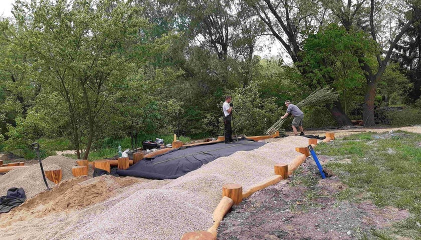 Na Muchoborze Wielkim przy ul. Kunickiego powstaje nowy park kieszonkowy