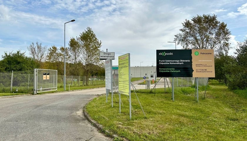 Kontenery i odpady wielkogabarytowe na wrocławskim PSZOK