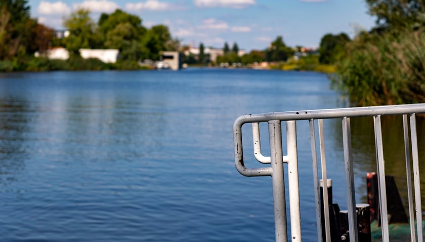 rzeka, zdjęcie ilustracyjne