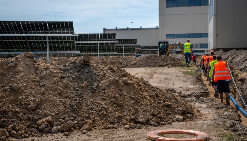 Budowa instalacji fotowoltaicznej MPWiK we Wrocławiu