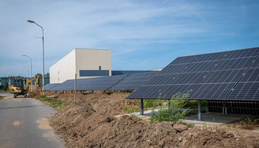 Budowa instalacji fotowoltaicznej MPWiK we Wrocławiu