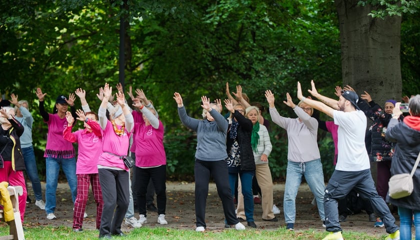 Międzypokoleniowy piknik ekologiczny w Ogrodzie Staromiejskim we Wrocławiu