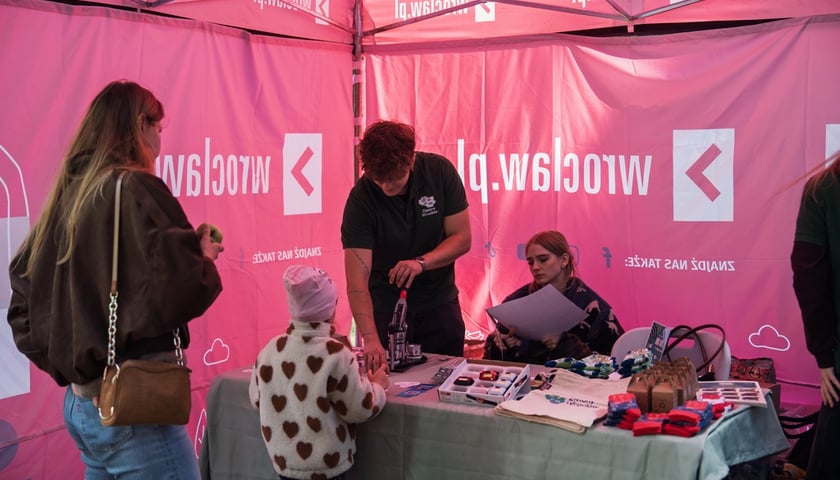 Międzypokoleniowy piknik ekologiczny w Ogrodzie Staromiejskim we Wrocławiu