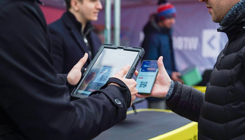 Rozdawanie pojemników na bioodpady przy ul. Zakładowej - 20.12.2025