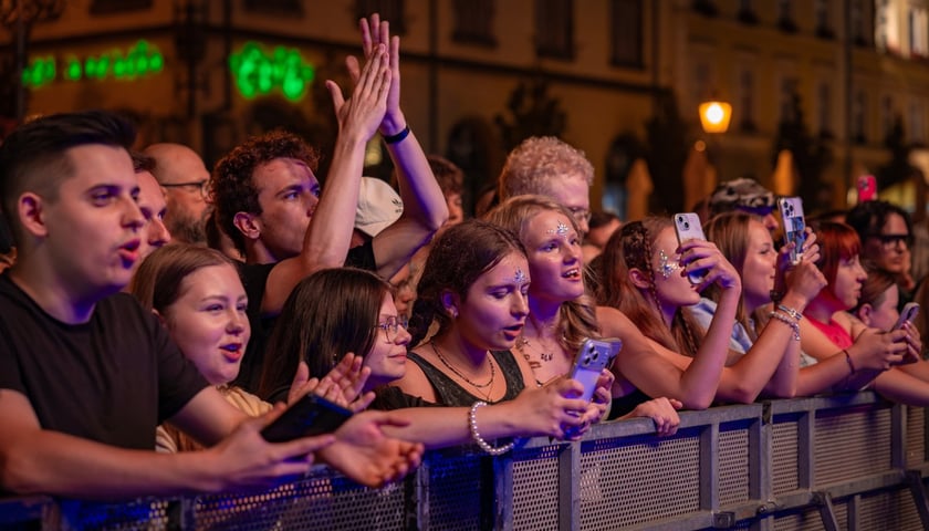 Koncert Budki Suflera i Justyny Steczkowskiej na Rynku.