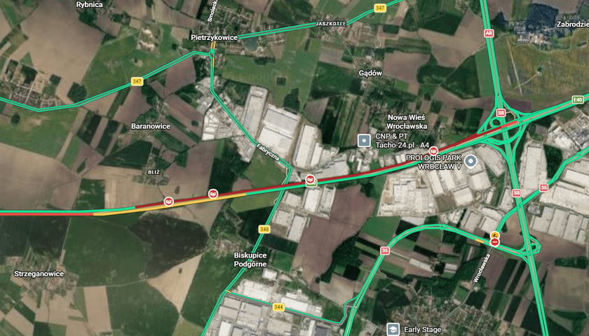 <p>Utrudnienia w ruchu na autostradzie A4 pod Wrocławiem, niedziela 30.08.2026, stan na godz. 14.55.</p>