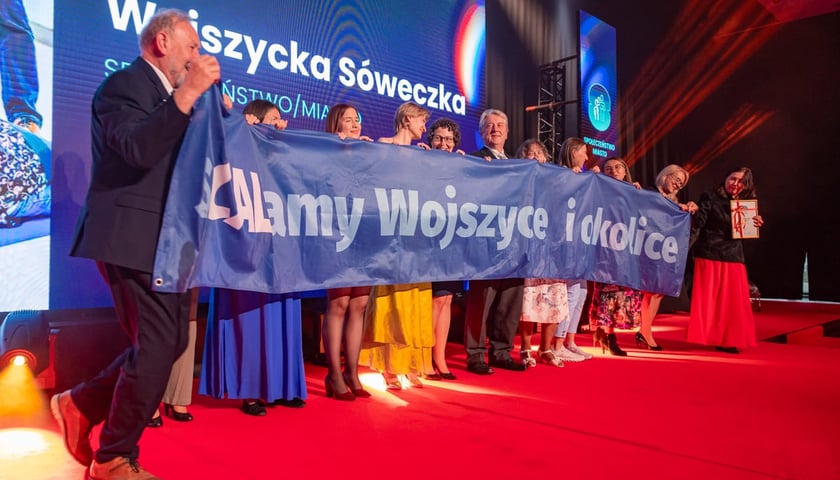 Gala 30 Kreatywnych Wrocławia 2026 we Wrocławskim Centrum Kongresowym. Przedstawiciele CAL-u Wojszycka S&oacute;weczka, laureata w kategorii społeczeństwo/miasto