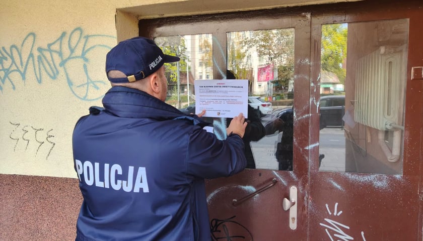 Strażnicy miejscy od soboty informują mieszkańców o ewakuacji w związku z akcją saperów przy ul. Kolejowej