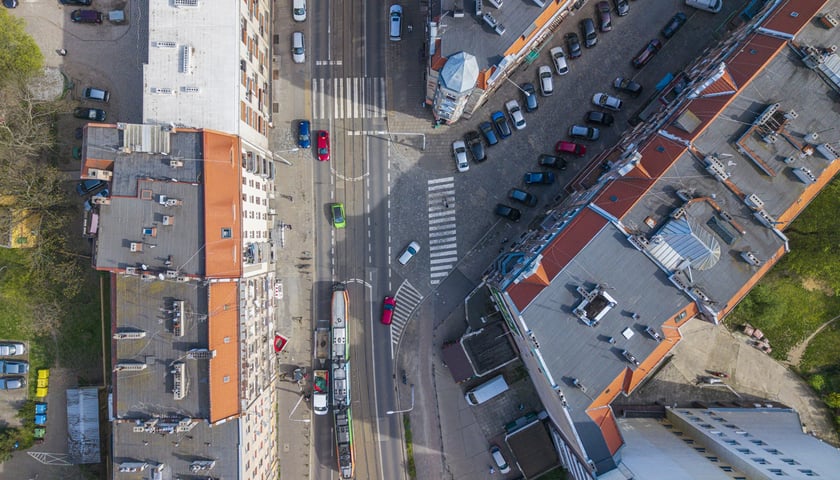 Ulica Nowowiejska z lotu ptaka