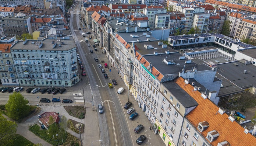 Ulica Nowowiejska z lotu ptaka