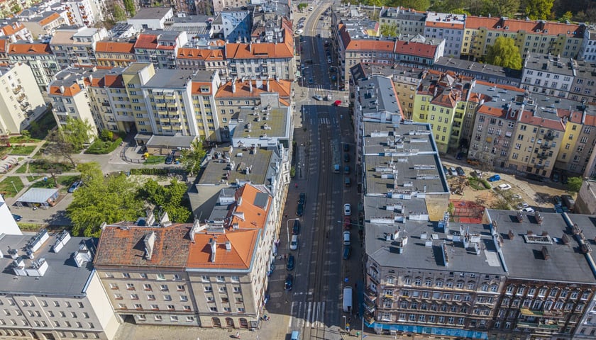 Ulica Nowowiejska z lotu ptaka