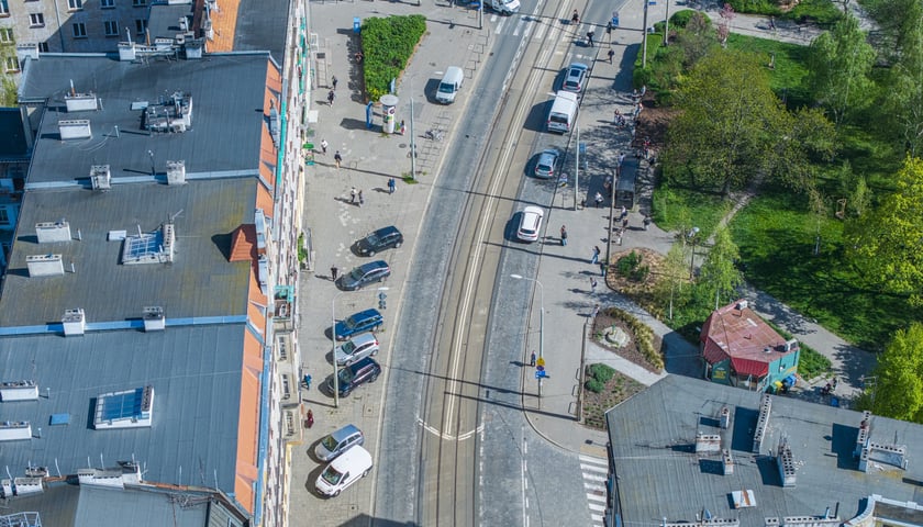 Ulica Nowowiejska z lotu ptaka