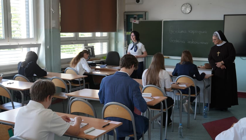 Egzamin ósmoklasisty z języka polskiego - 13.05.2025