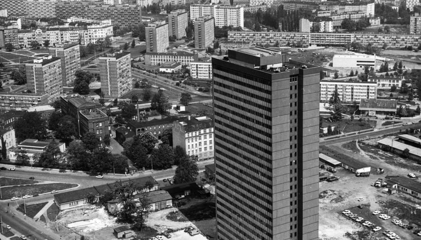 Zdjęcie z wystawy "Niemi świadkowie historii"