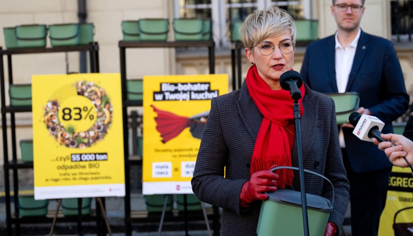 <p>Katarzyna Szymczak-Pomianowska: Są podmioty zainteresowane pozyskaniem właśnie bioodpad&oacute;w, kt&oacute;re mogą potem zmienić w energię</p>