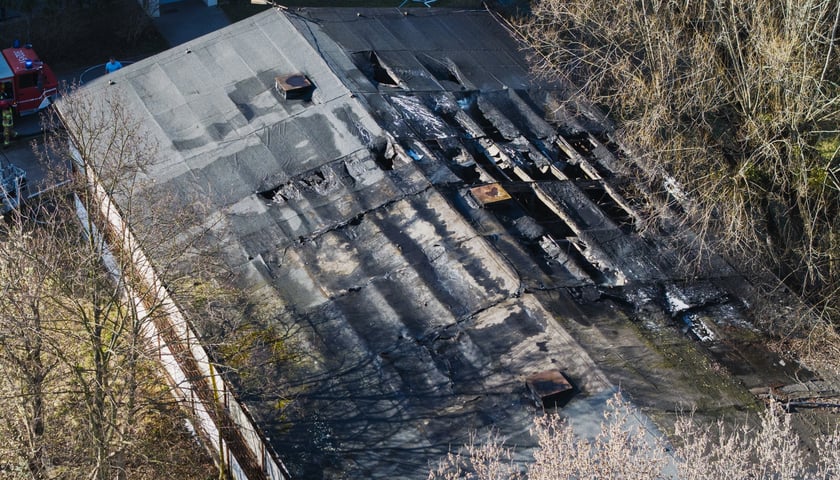 Pożar magazynu  na terenie Wojewódzkiego Szpitala Specjalistycznego we Wrocławiu przy ulicy Kamieńskiego